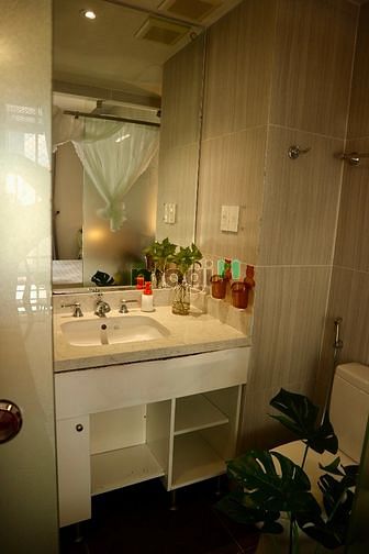 Hình ảnh Căn Hộ Dịch Vụ Cao Cấp Quận 1 - Bancony rộng, bếp riêng