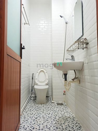 Hình ảnh 🔥🔥 Căn Hộ TT Q10 Xịn Mịn Ở Liền Đầy Đủ Nội Thất 🔥🔥