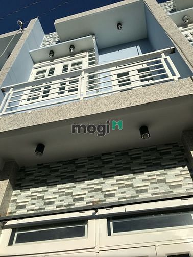 Hình ảnh Cho thuê nhà riêng 1 trệt 1 lầu 2pn 2wc quận 12
