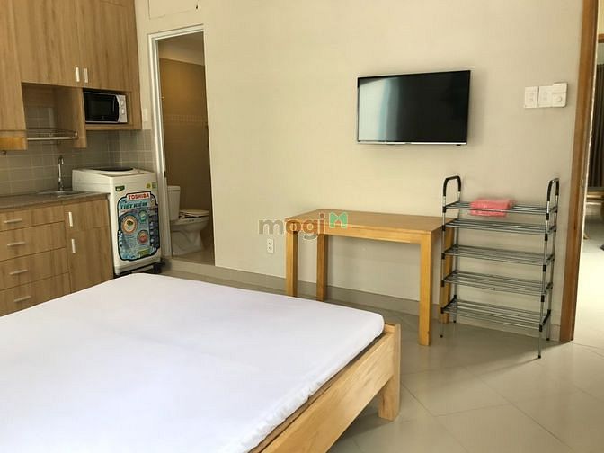 Hình ảnh CĂN HỘ STUDIO cửa sổ thoáng ngay gần vòng xoay dân chủ Q3