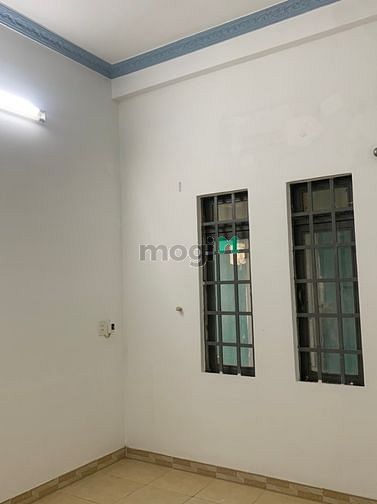 Hình ảnh Cho thuê nhà 2 tầng đường Hà Duy Phiên