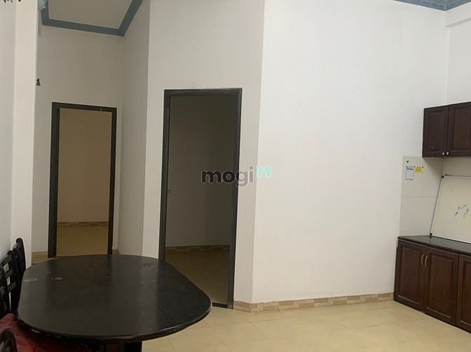 Hình ảnh Cho thuê nhà 2 tầng đường Hà Duy Phiên