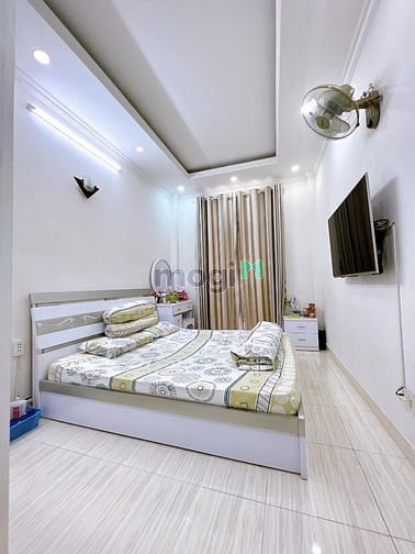 Hình ảnh 🏠🏠Bán Nhà 5 Tầng 5,3 tỷ Khu Phân Lô 20 Thước Quận 4🏠🏠