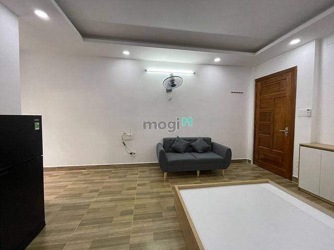 Hình ảnh Chdv full nội thất ngay Etown Cộng Hoà