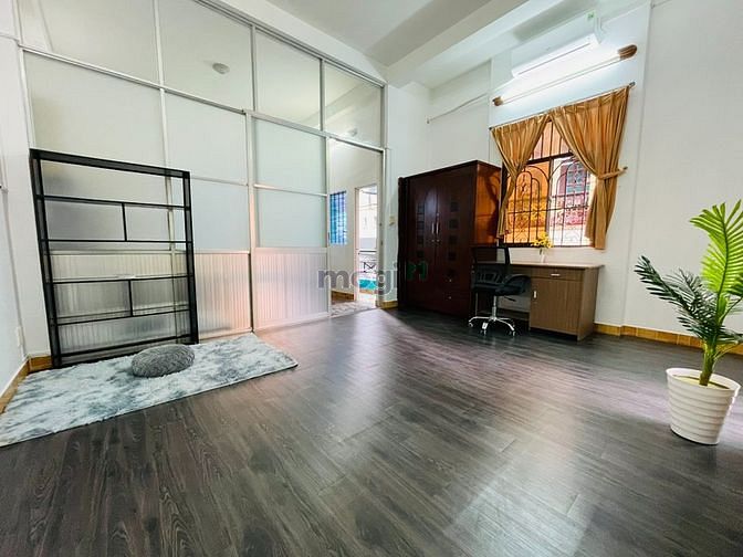 Hình ảnh CĂN HỘ 1pn riêng 2 ban công ngay trung tâm q10