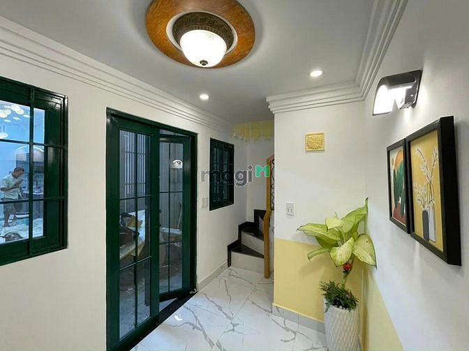 Hình ảnh Chỉ 1,8 tỷ có nhà quận 7, SHR, HXH, 4X6M 2 Tầng 2PN sát Lâm Văn Bền