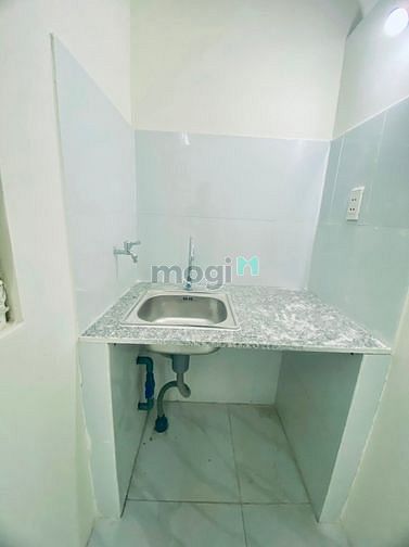 Hình ảnh Phòng Cho Thuê Mới 100%/ Full Nội Thất/ Thang Máy - Quận Tân Bình