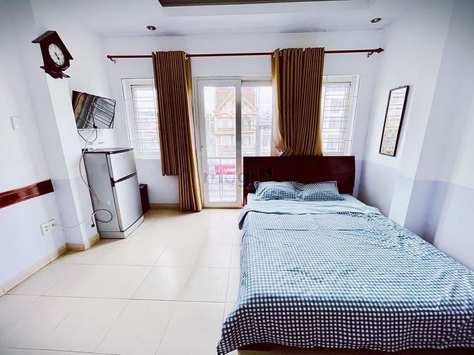 Hình ảnh CHDV có bancol giá rẻ ngay sân bay