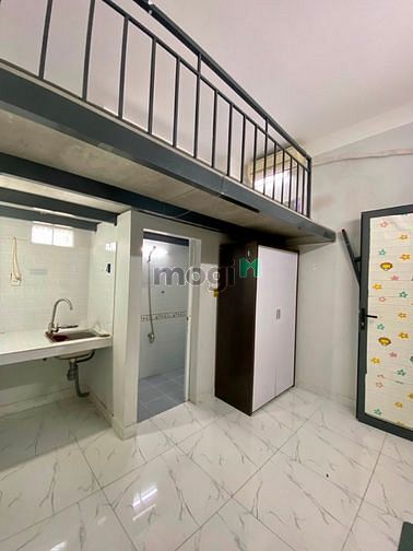 Hình ảnh 🍀một phòng duplex có máy lạnh duy nhất