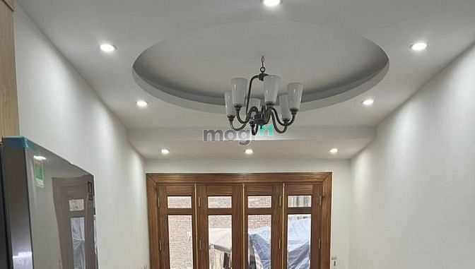 Hình ảnh Nhà ở, Đường Nguyễn Văn Cừ giá 9tr/tháng