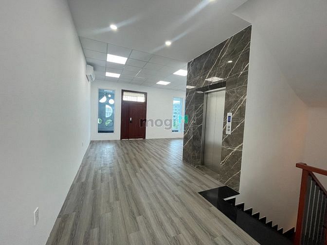 Hình ảnh Cho thuê 2 sàn LakeView Thủ Thiêm, giá thuê 28tr/ sàn.