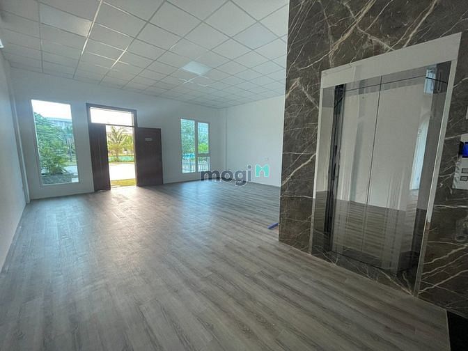 Hình ảnh Cho thuê 2 sàn LakeView Thủ Thiêm, giá thuê 28tr/ sàn.