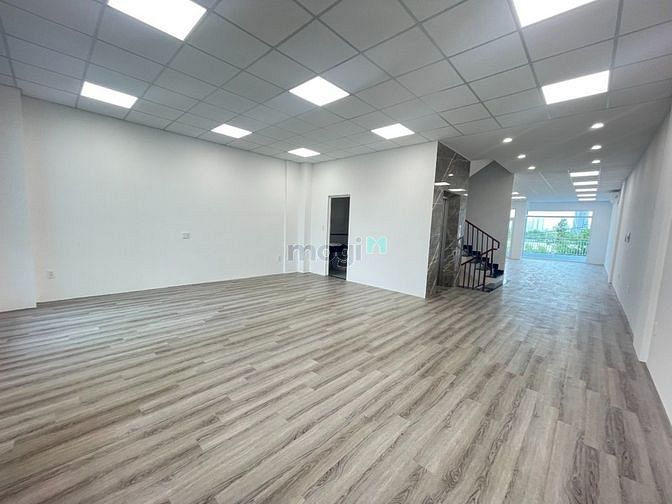 Hình ảnh Cho thuê 2 sàn LakeView Thủ Thiêm, giá thuê 28tr/ sàn.
