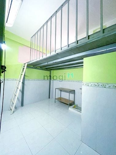 Hình ảnh Phòng trọ gác lững cho thuê giờ tự do Quận Bình Tân