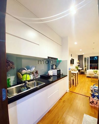 Hình ảnh Tôi cần cho thuê căn SKY 37M2 Full nội thất, Giá chỉ 9 TRIỆU/THÁNG