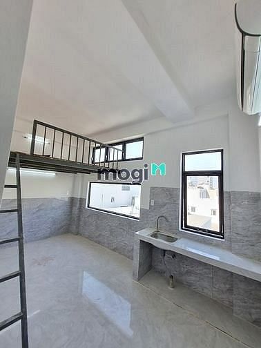 Hình ảnh Phòng cho thuê Giá rẻ có gác, nhà thang máy, giờ tự do