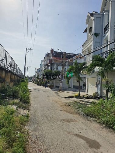 Hình ảnh Bán gấp đất lô góc khu phân lô biệt thự. HXT đua 125m2.
