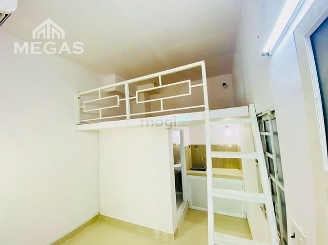Hình ảnh Phòng Sẵn Nội Thất Gần Cộng Hoà
