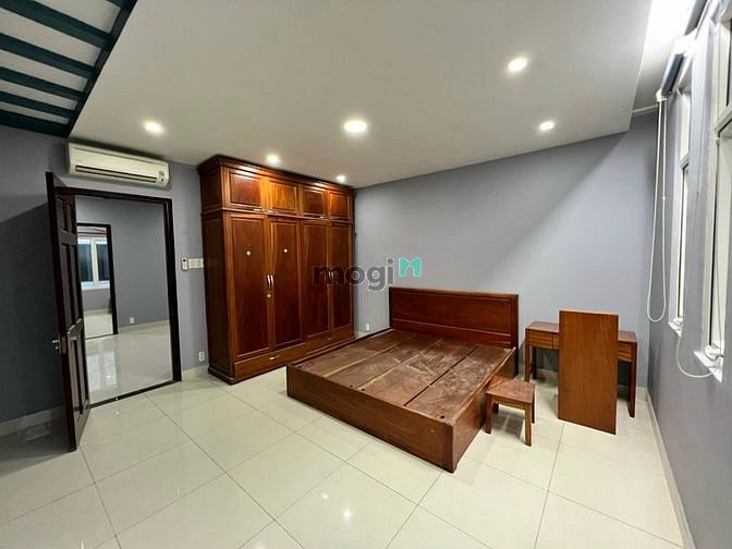 Hình ảnh Giá siêu tốt 6PN 4WC sạch sẽ sáng sủa có giếng trời cho share phòng