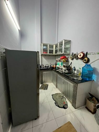 Hình ảnh Nhà Mã Lò [4,2x16] 1 trệt 1 lửng 1 lầu 5PN 3WC