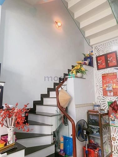 Hình ảnh Bình Tân Giáp q6- Hẻm 5m - 56m2- 3 tầng BTCT-3PN- Chỉ 5,2 Tỷ