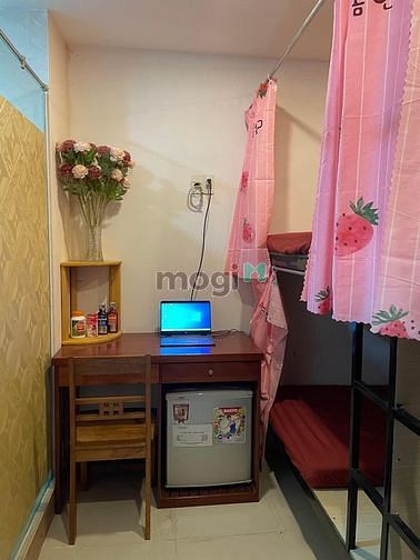Hình ảnh Sleepbox bao chi phí có thang máy bảo vệ giữ xe