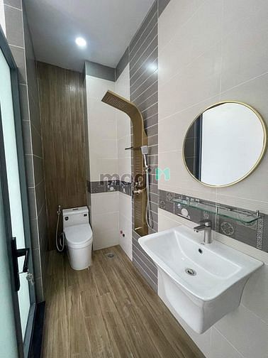 Hình ảnh NGỘP Bán Biệt Thự Mini Dát Vàng 56M2, 5 tầng ,hẻm 8m vỉa hè 1,1 TỶ