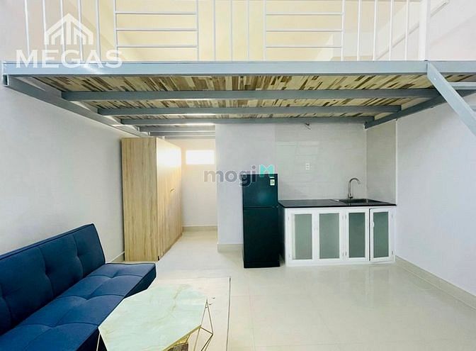Hình ảnh Phòng gác siêu rộng đi bộ qua HUTECH