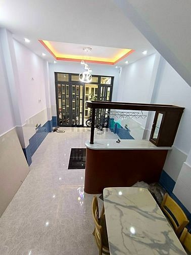 Hình ảnh Bán nhà Lạc Long Quân , Phường 8 , Tân Bình , 40 m2 ,1.2 tỷ
