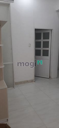 Hình ảnh Cho thuê nhà tầng trệt 2 phòng ngủ 65m2