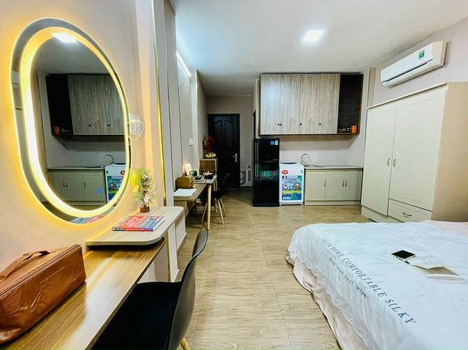 Hình ảnh ✨✨CHDV ban công nội thất sang trọng Võ Văn Kiệt Q. 1