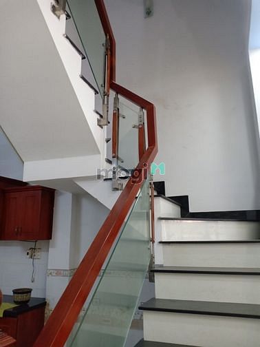 Hình ảnh Nhà 3 Lầu 4PN.5WC Khu Gò Xoài Hẻm 6m