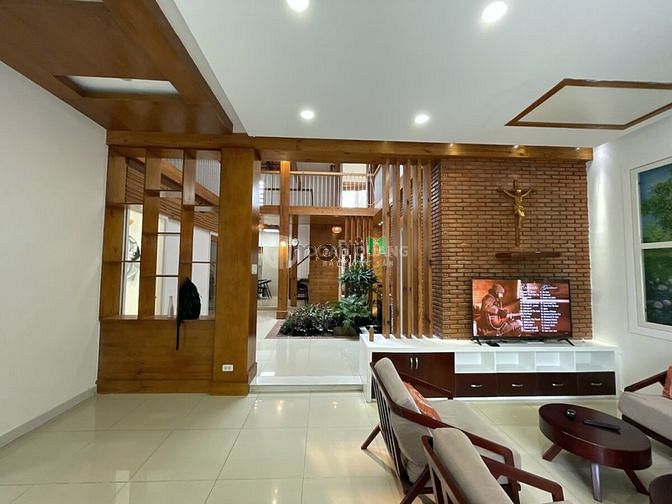 Hình ảnh Biệt thự phong cách La Mã đường D4, ngay Him Lam, Quận 7
