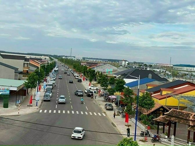 Hình ảnh Đất ngộp trung tâm thành phố sân bay, SHR - chỉ 1ty1