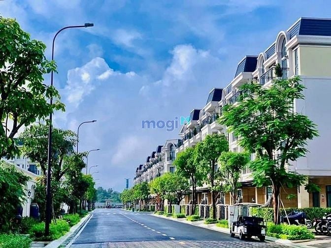 Hình ảnh Cho thuê nhà phố liên kế 5PN 6 WC dự án The Classia Khang Điền