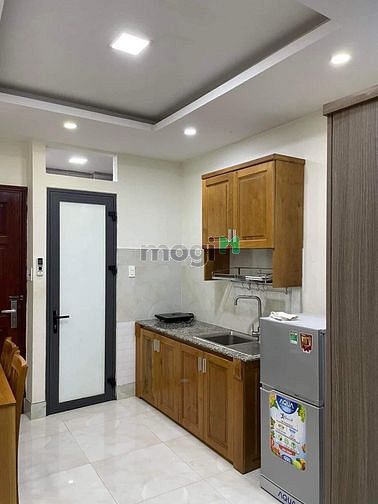Hình ảnh Cho thuê phòng ngay Ngã Sáu Cộng Hòa Giá Siêu Hạt dẻ.