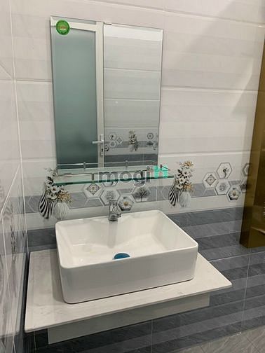 Hình ảnh Nhà Quận 10 4PN 3PN Giá 1ty500 SHR KTL