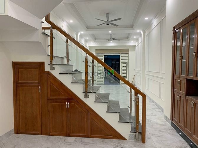 Hình ảnh Nhà Quận 10 4PN 3PN Giá 1ty500 SHR KTL