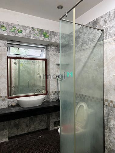 Hình ảnh Cho thuê nhà Hoàng Văn Thụ - Ngay Công Viên