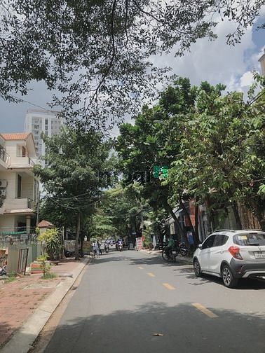 Hình ảnh 9 tỷ 2 - 113m2 - 5.5x21 bán nhà Gần Ngã Tư Bình Thái