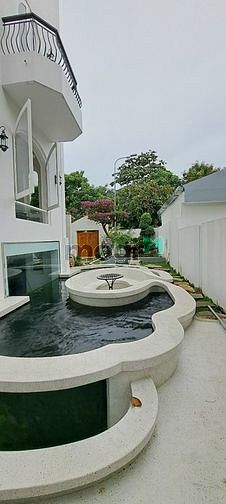 Hình ảnh Villa Gốc 3MT Nguyễn Văn Hưởng, 560tr/m2