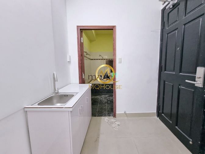 Hình ảnh CHDV 2 Phòng Ngủ Cho Thuê/Có Ban Công Siêu Rộng/ Quận 10
