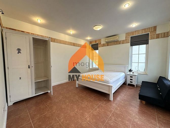 Hình ảnh Villa shynh đẹp trằng toát 220m2 giá 3500$
