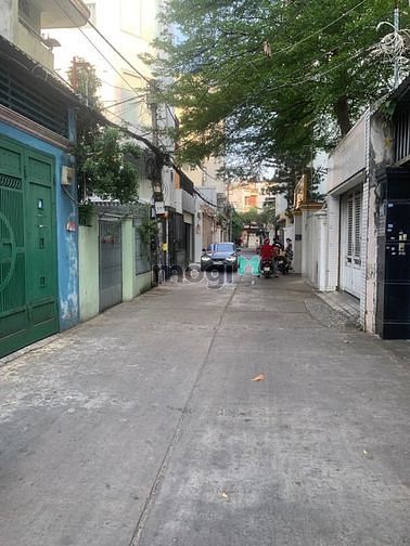 Hình ảnh Nhà MT Hẻm 8m đường Nhất Chi Mai, P.13 – (83.5m2) – 9.5 Tỷ.