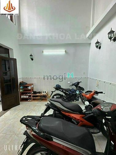 Hình ảnh Cực hiếm nhà 3 tầng 5pn chỉ 3.xx ngay bình thọ
