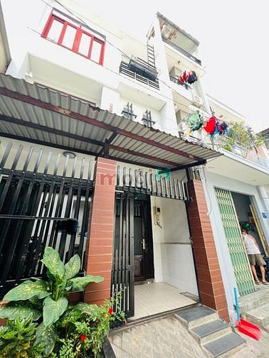 Hình ảnh Cực hiếm nhà 3 tầng 5pn chỉ 3.xx ngay bình thọ