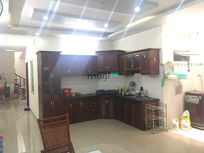 Hình ảnh Cho thuê nhà dt 6x23 DTSD (260m2) sân để ÔTÔ.