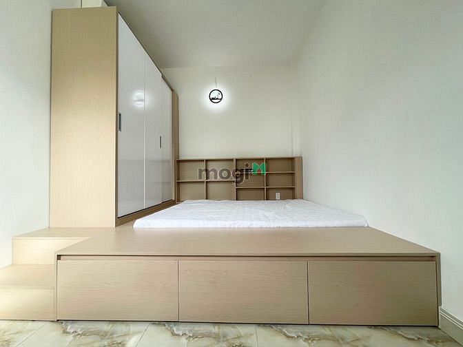 Hình ảnh CHCC full nội thất đầu đủ tiện nghi _ Lý Tự Trọng _ Q1