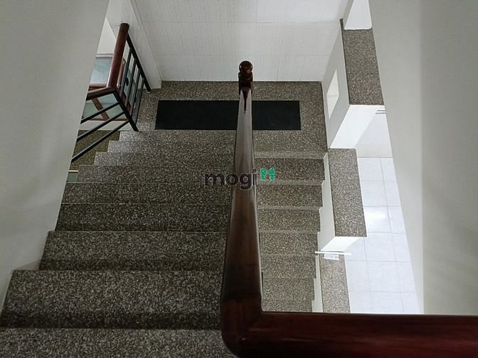 Hình ảnh Nhà 35 m2 Lê Văn Lương Quận 7, giá chỉ 2.9 tỷ