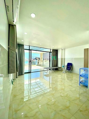 Hình ảnh P ban công full nội thất bên luỹ bán bích